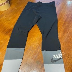 Nike leggings